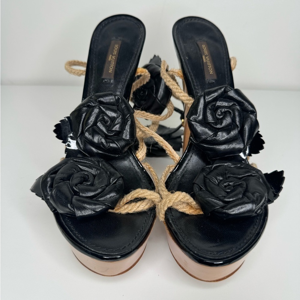 Louis Vuitton Black Leather Floral Appliqué Rope Strap Sandals Sz 38 - Picture 2 of 5
